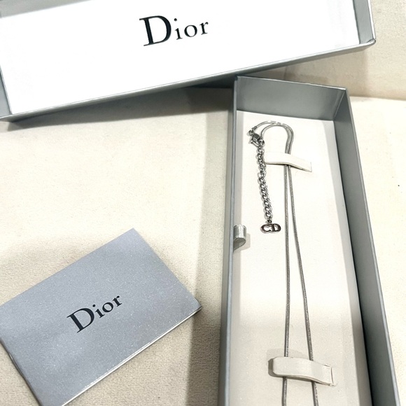 Dior Silver tone Necklace - Picture 3 of 5
